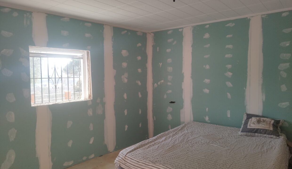 Habitacio 1 desde porta bona